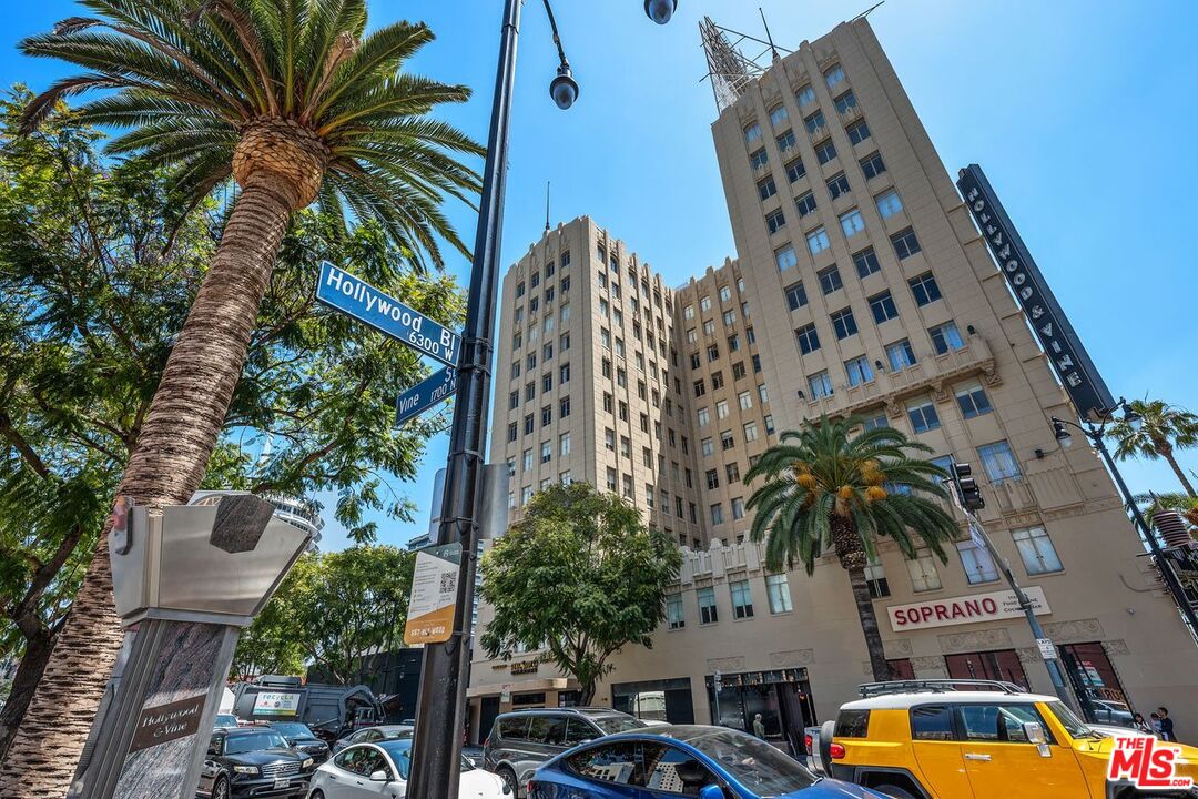 6253 Hollywood Blvd Unit: 708
