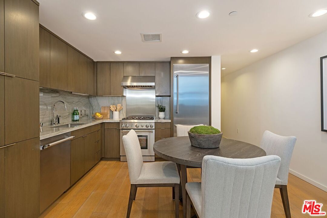 1705 Ocean Ave Unit: 107