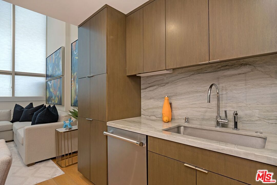 1705 Ocean Ave Unit: 107