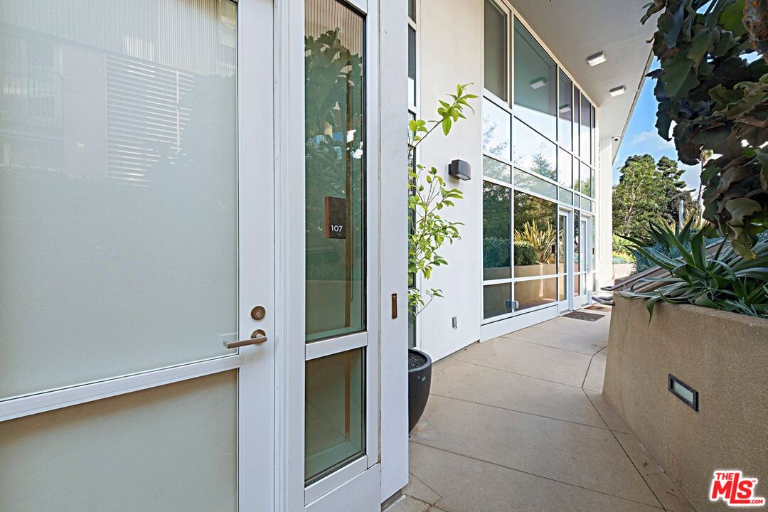 1705 Ocean Ave Unit: 107