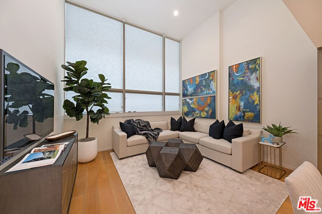 1705 Ocean Ave Unit: 107
