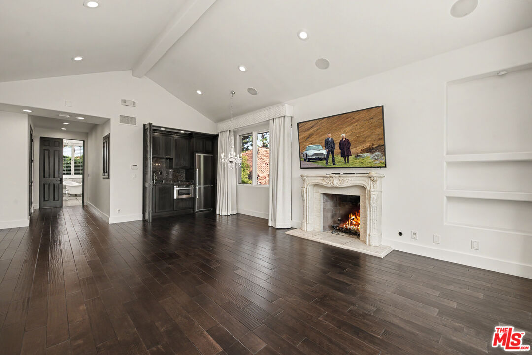 12608 Promontory Rd