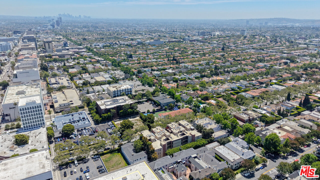 141 S Linden Dr Unit: 206