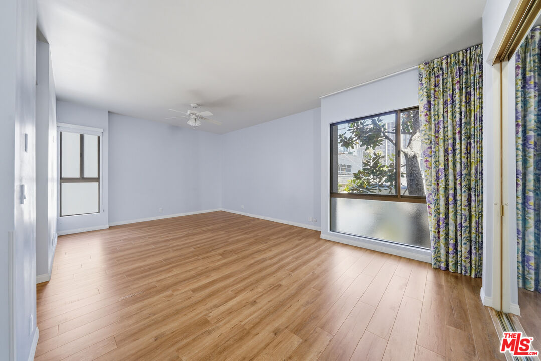 141 S Linden Dr Unit: 206