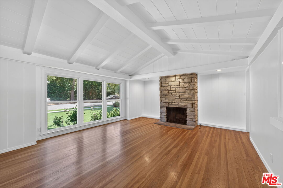 21309 Ibanez Ave
