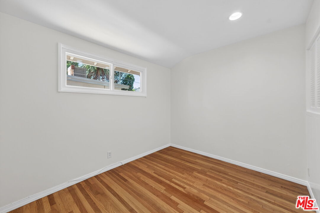 21309 Ibanez Ave