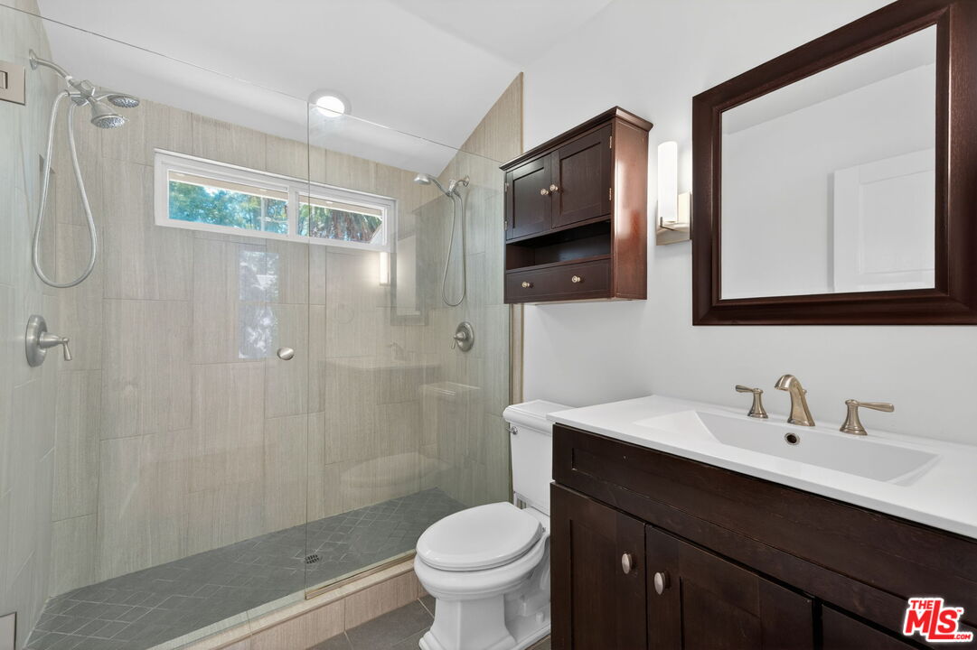 21309 Ibanez Ave