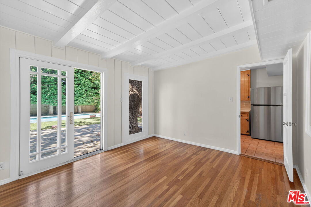 21309 Ibanez Ave