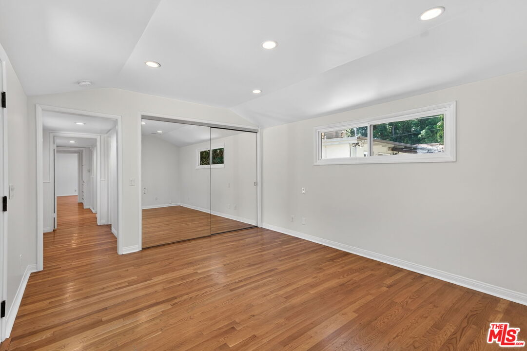 21309 Ibanez Ave