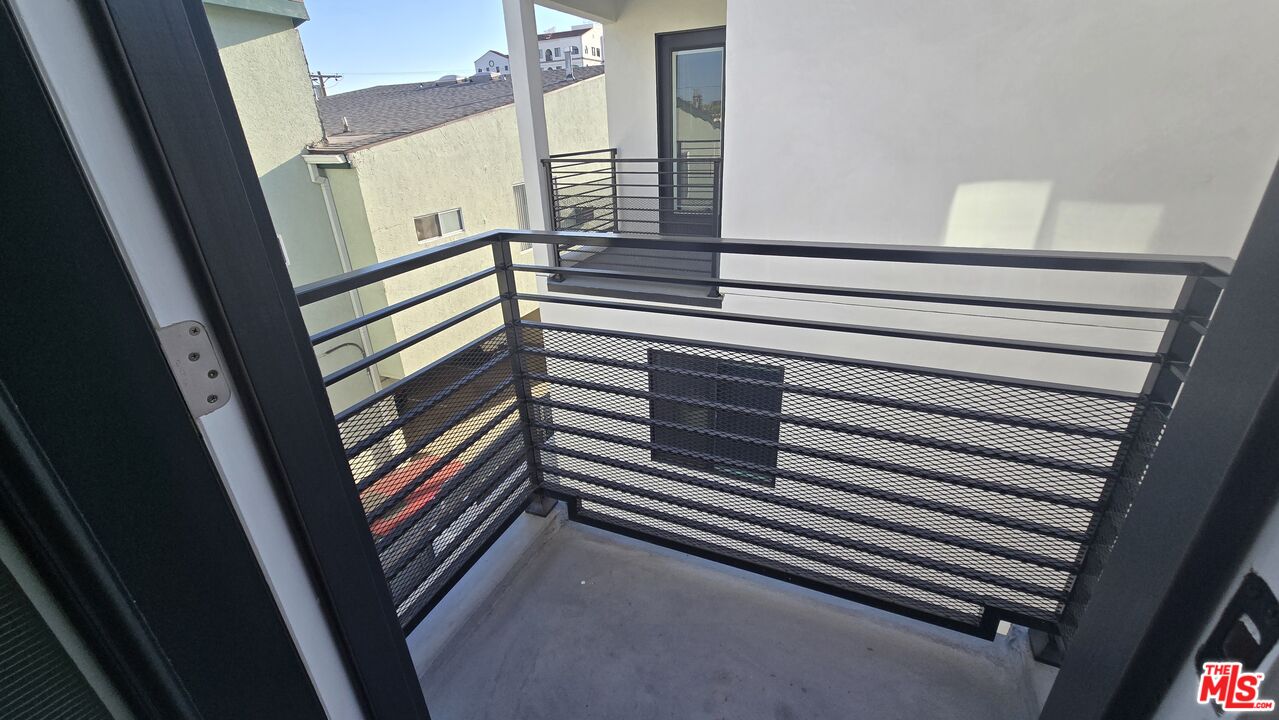 1949 Vista Del Mar