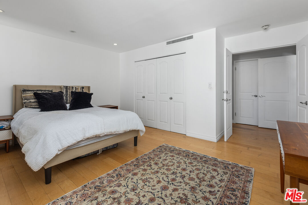 2170 Century Park Unit: 2003