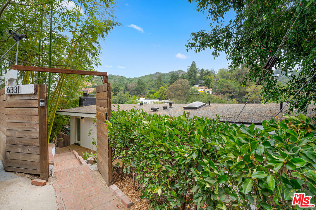 6331 Grape Pl
