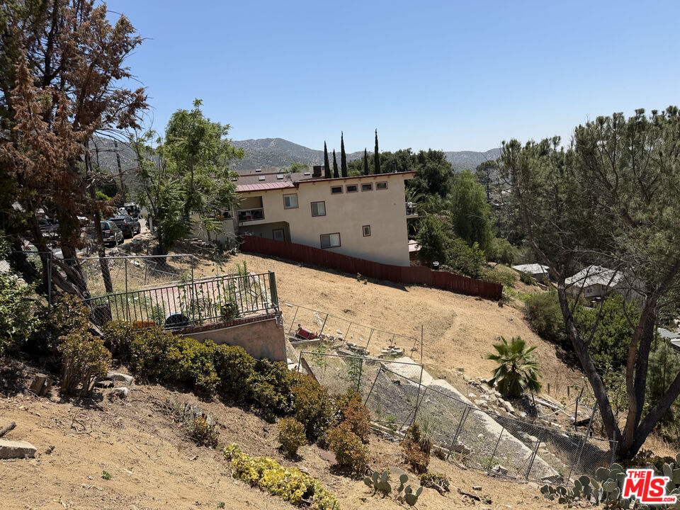 9477 Reverie Rd