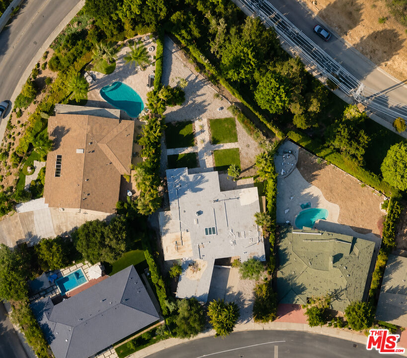 16375 Sloan Dr