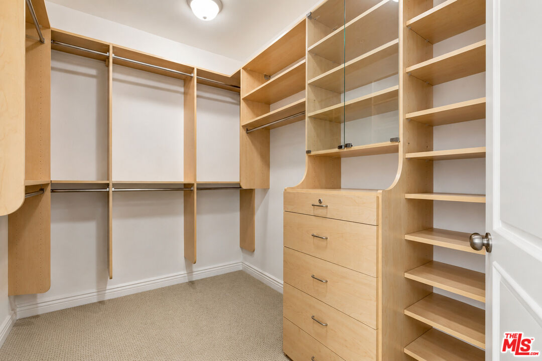 430 N Oakhurst Dr Unit: 202