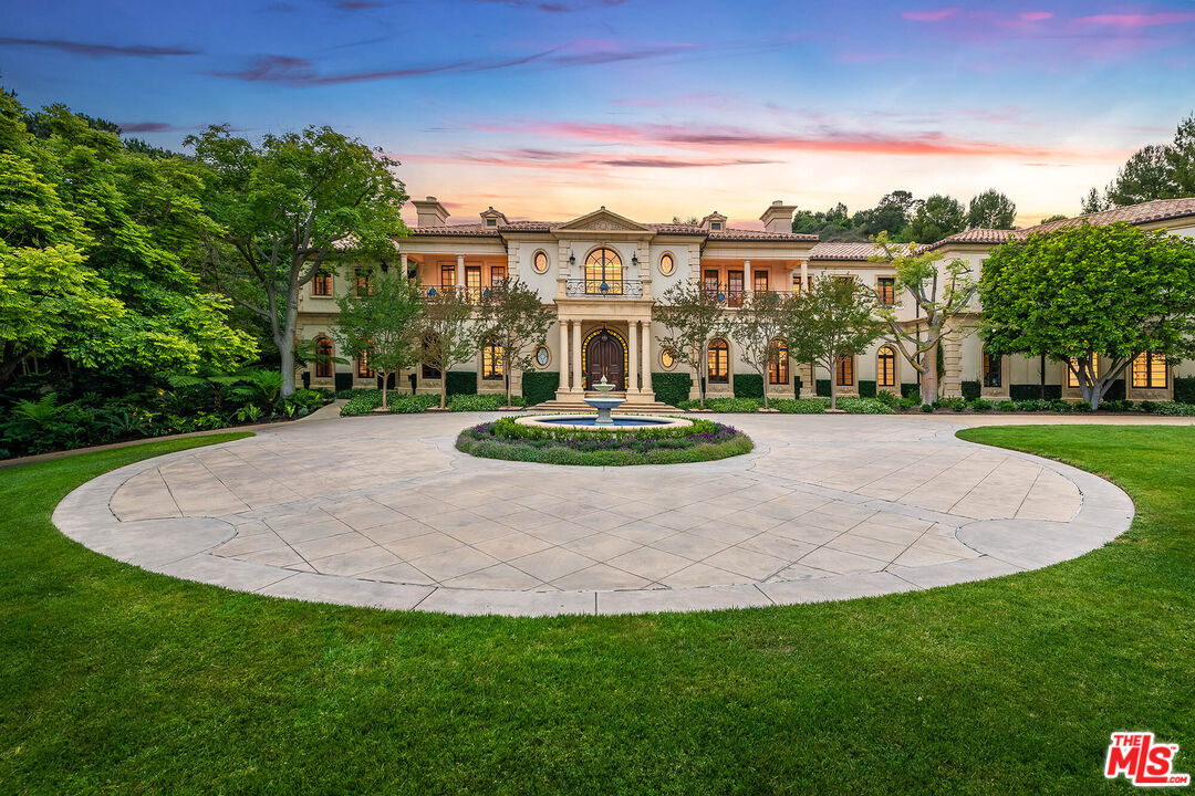 70 Beverly Park