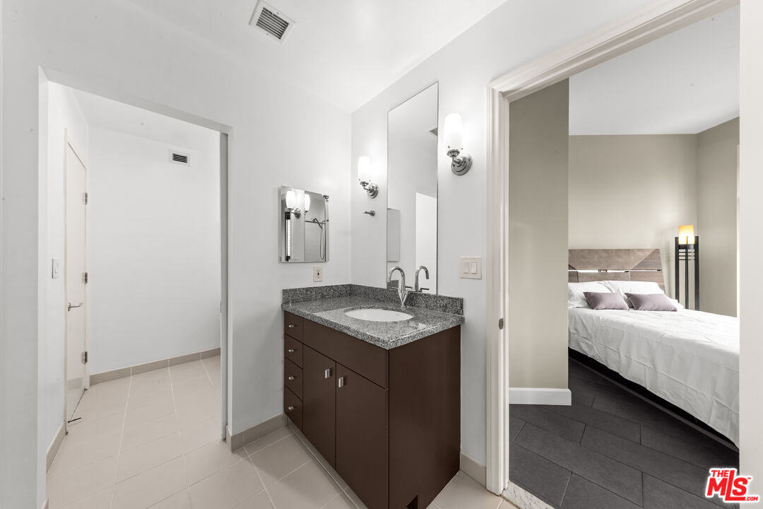1100 Wilshire Blvd Unit: 2411