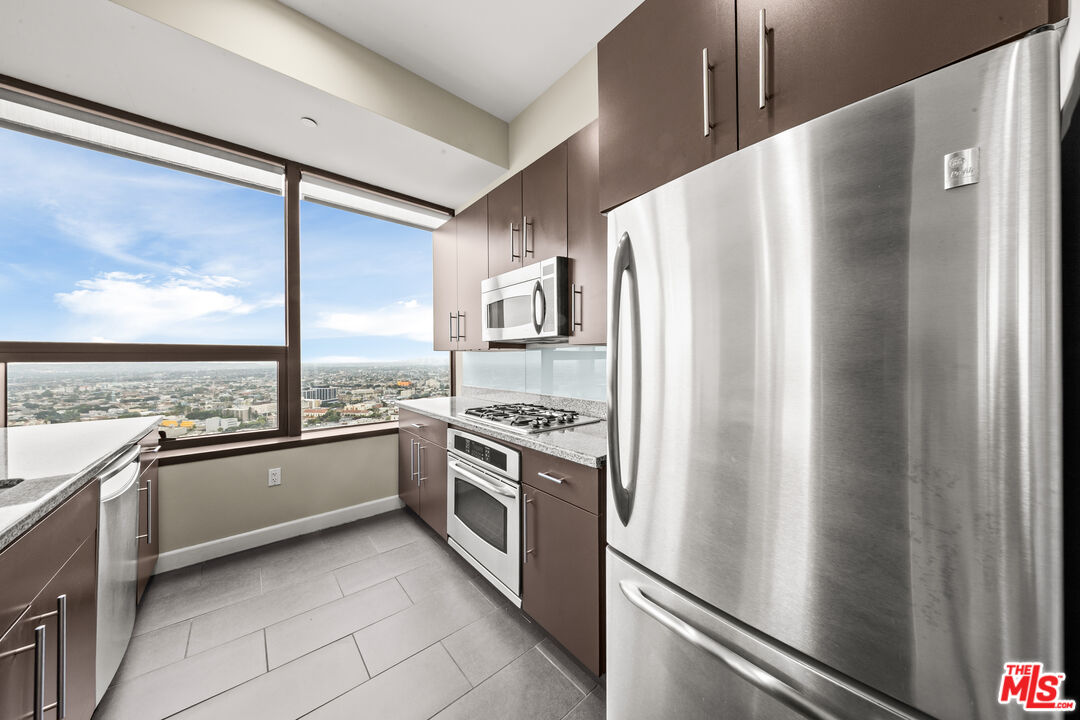 1100 Wilshire Blvd Unit: 2411
