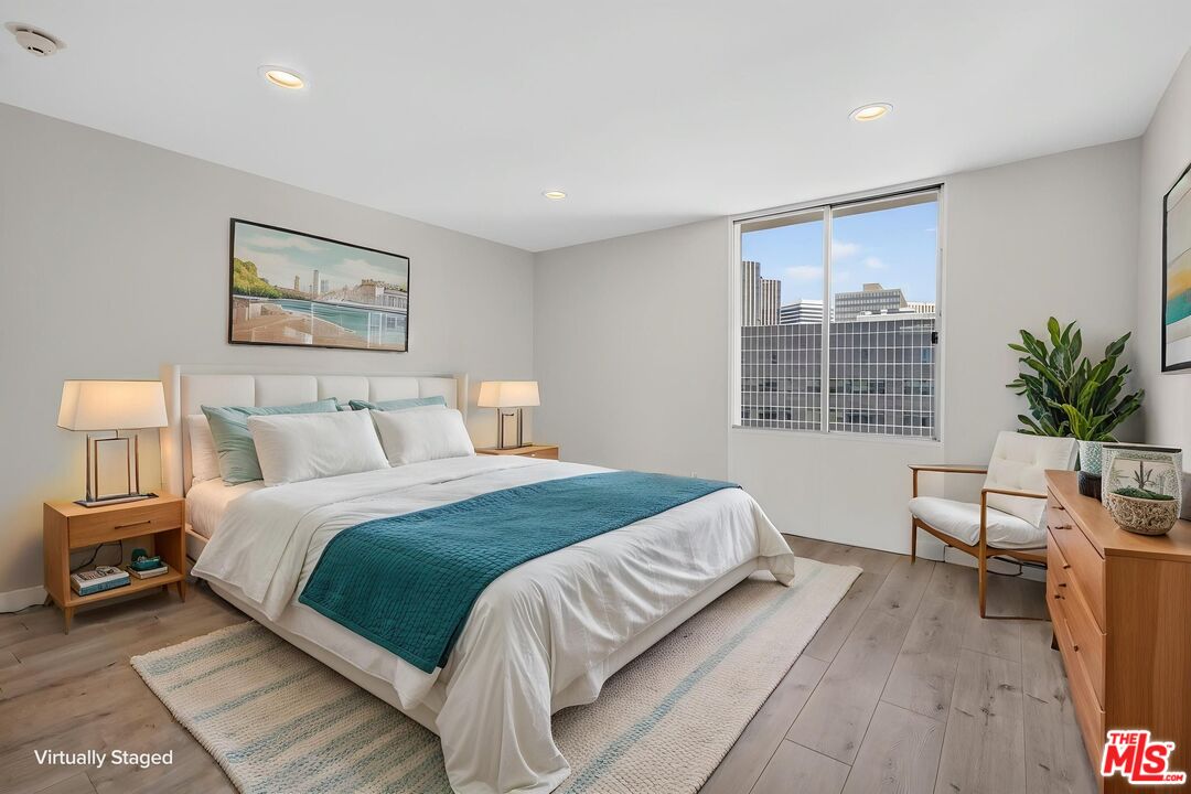 2160 Century Park East Unit: 1010