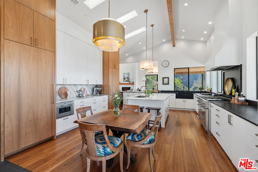 31847 Hidden Highland Rd