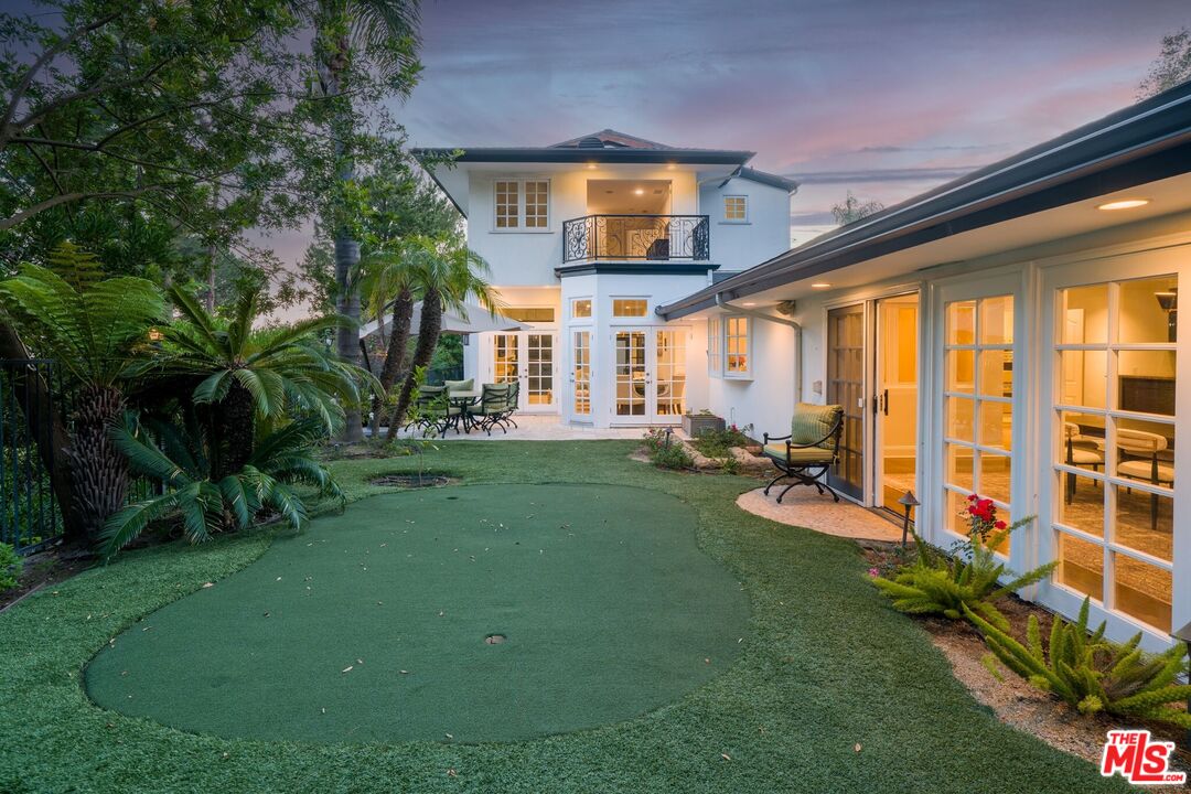 9023 Alto Cedro Dr