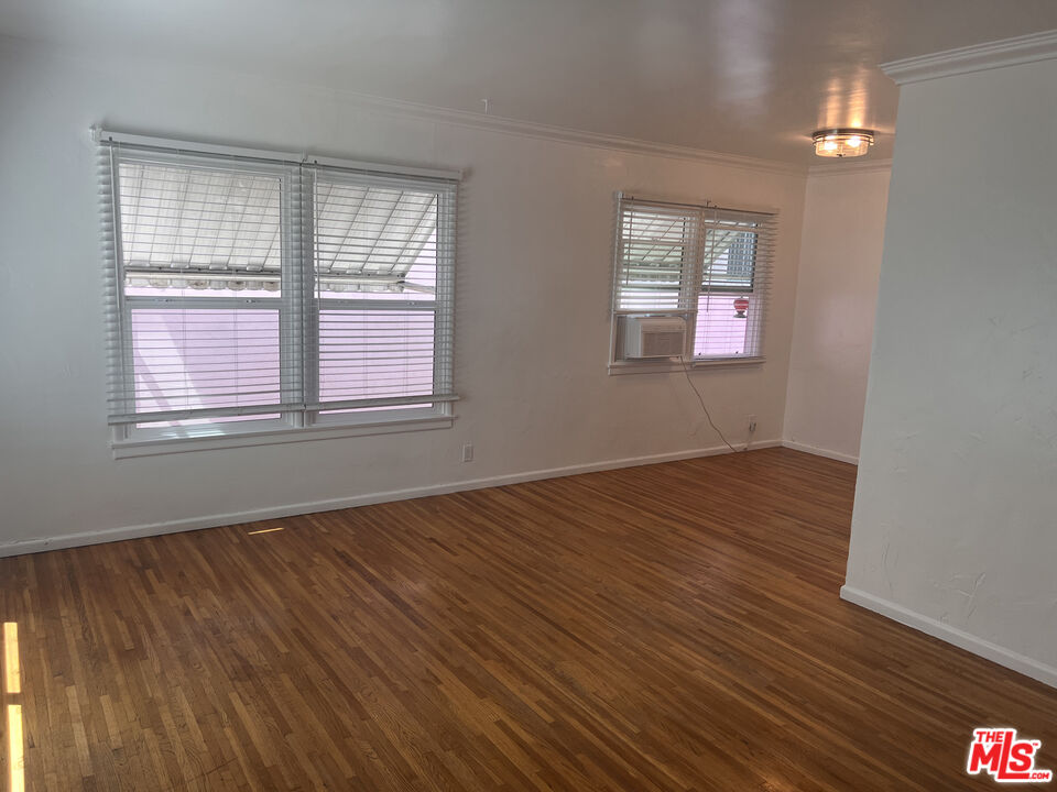 4277 Tujunga Ave Unit: 4277.5