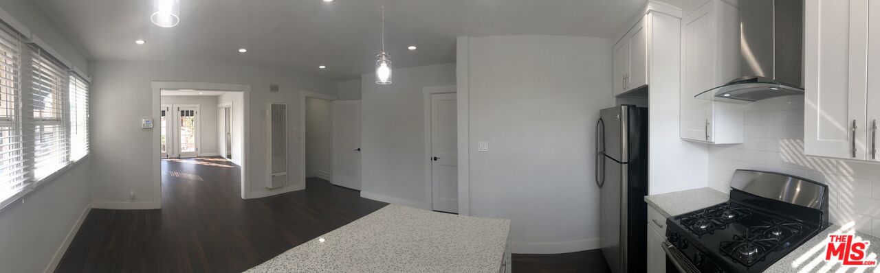 1754 N La Brea Ave