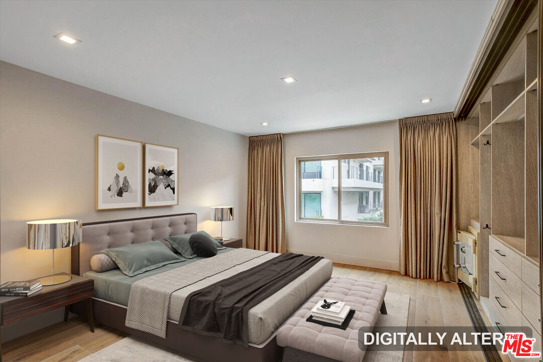 439 N Doheny Dr Unit: 204