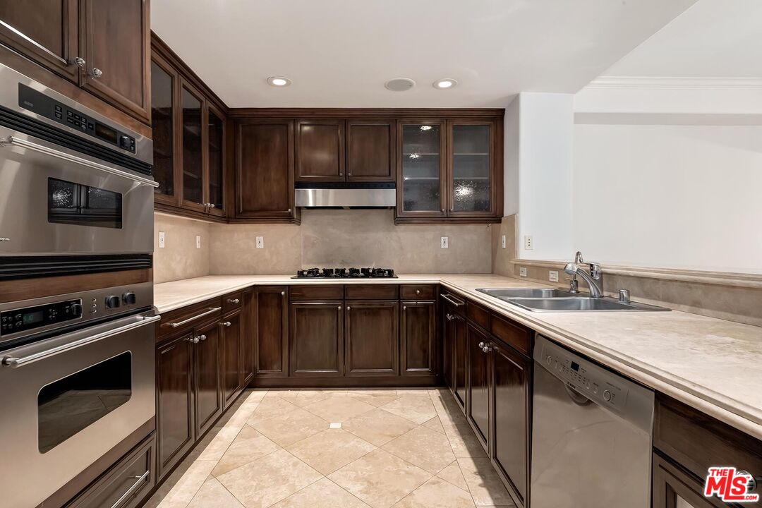 10795 Wilshire Blvd Unit: 101