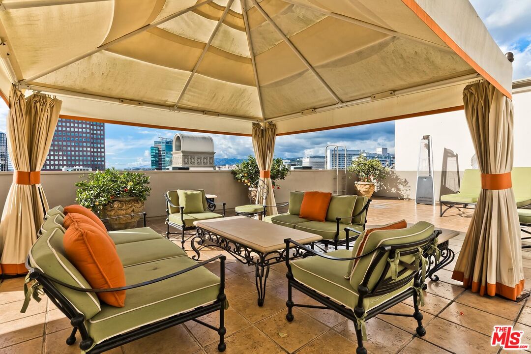 10795 Wilshire Blvd Unit: 101