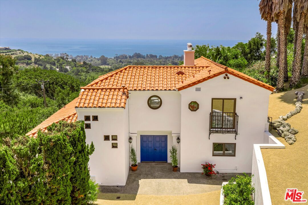 2745 Torito Rd