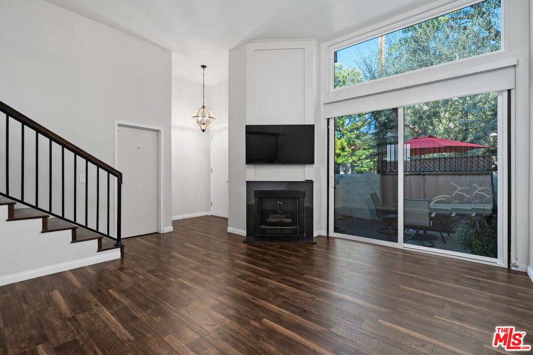 6225 Shoup Ave Unit: 109