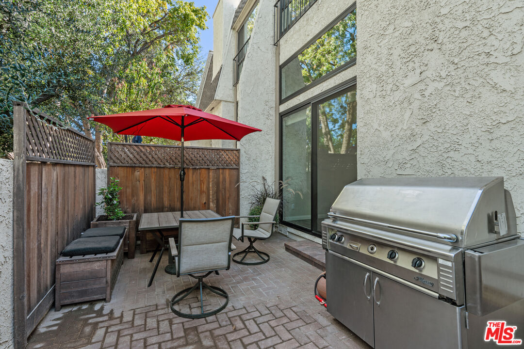 6225 Shoup Ave Unit: 109