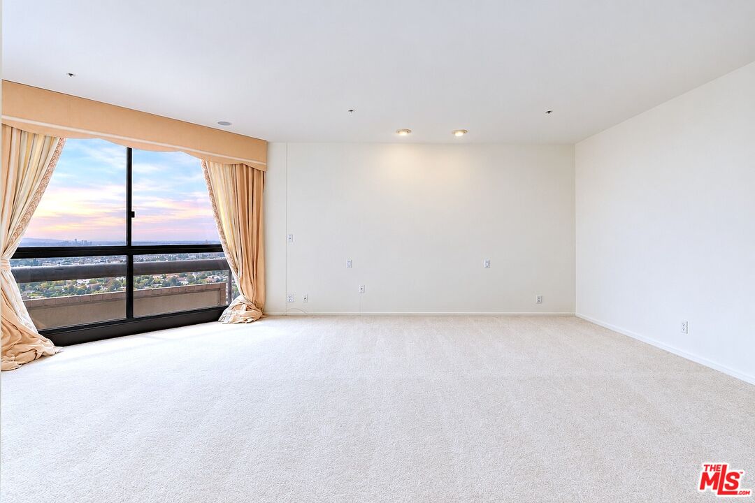10430 Wilshire Blvd Unit: 1605
