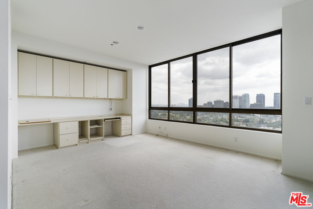 10430 Wilshire Blvd Unit: 1605
