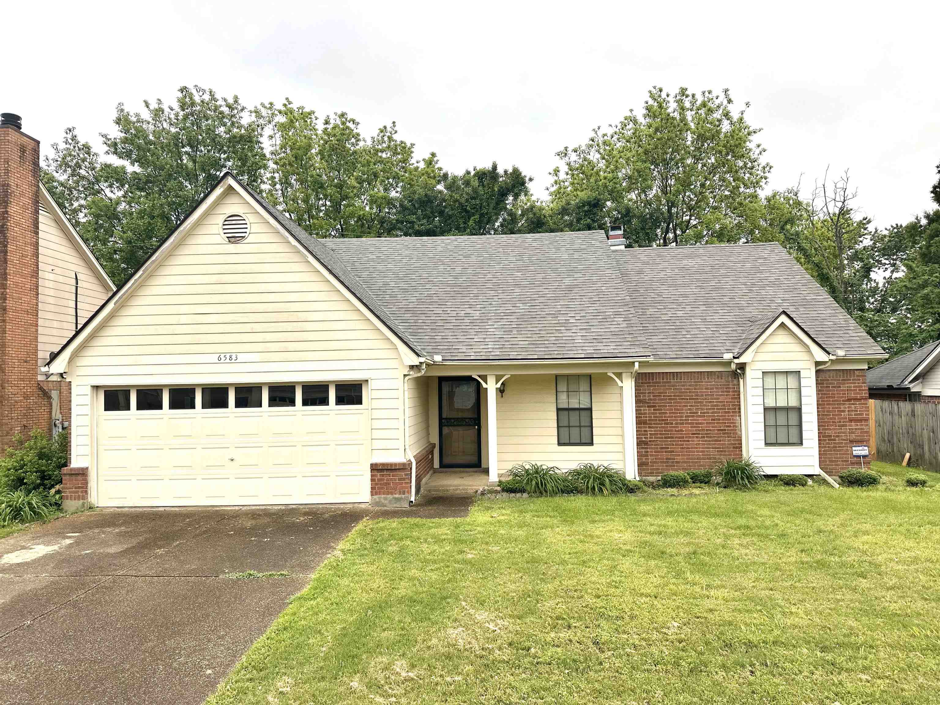 6583 HEATHERWOOD DR