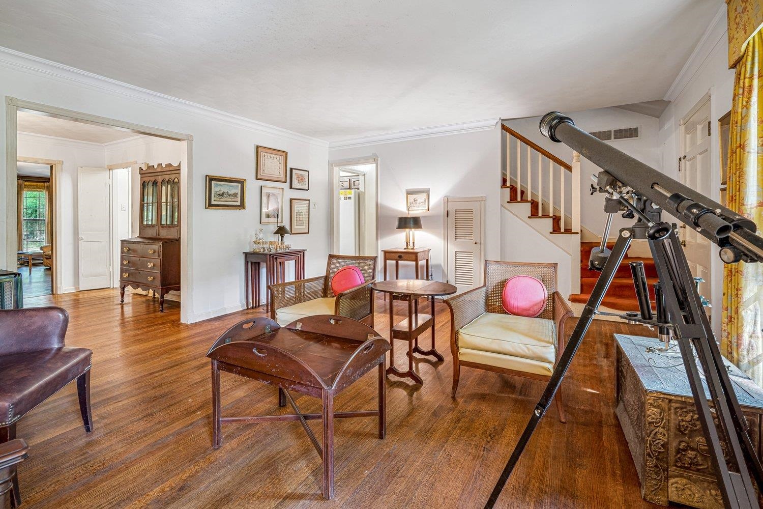 433 GOODLAND CIR