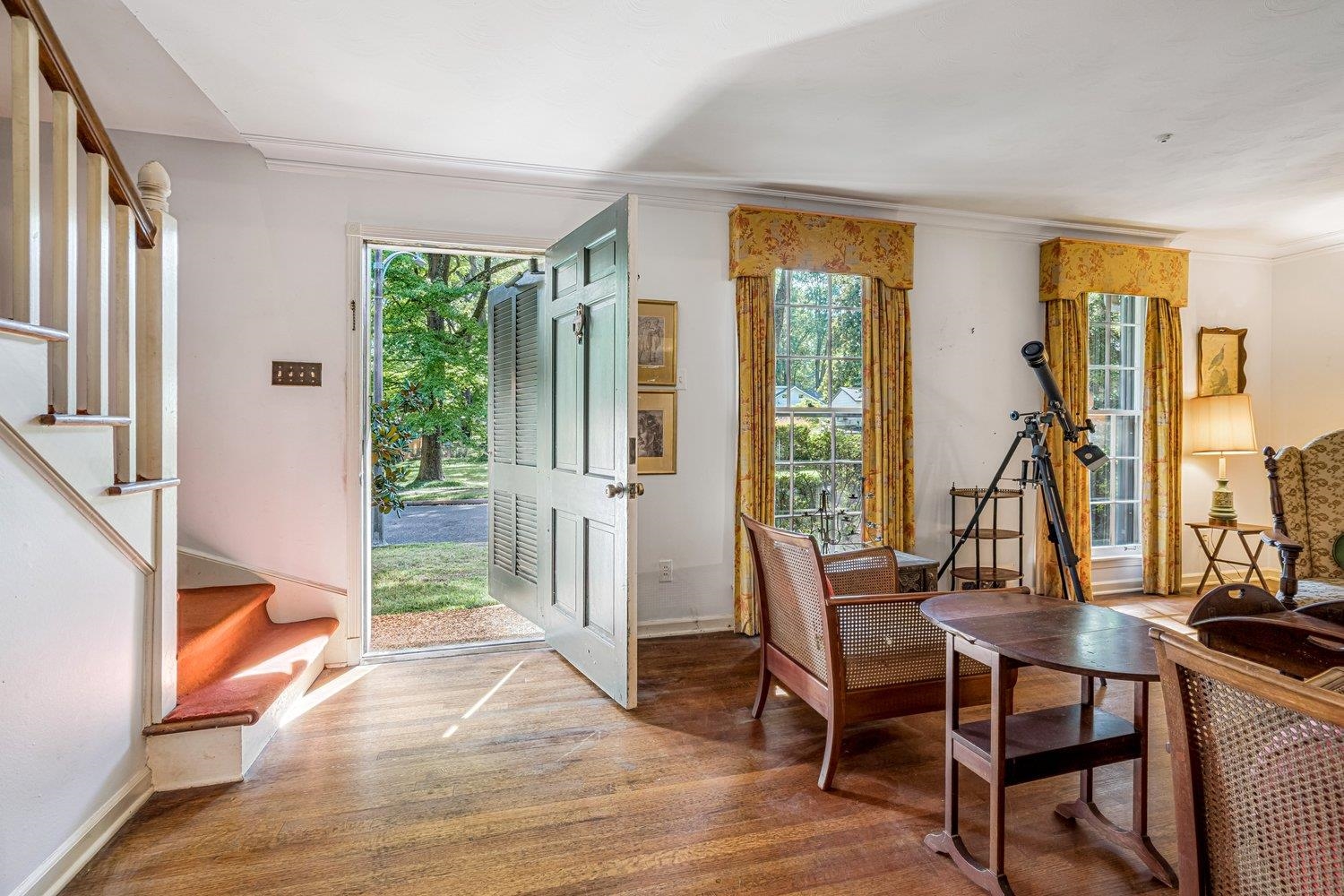 433 GOODLAND CIR