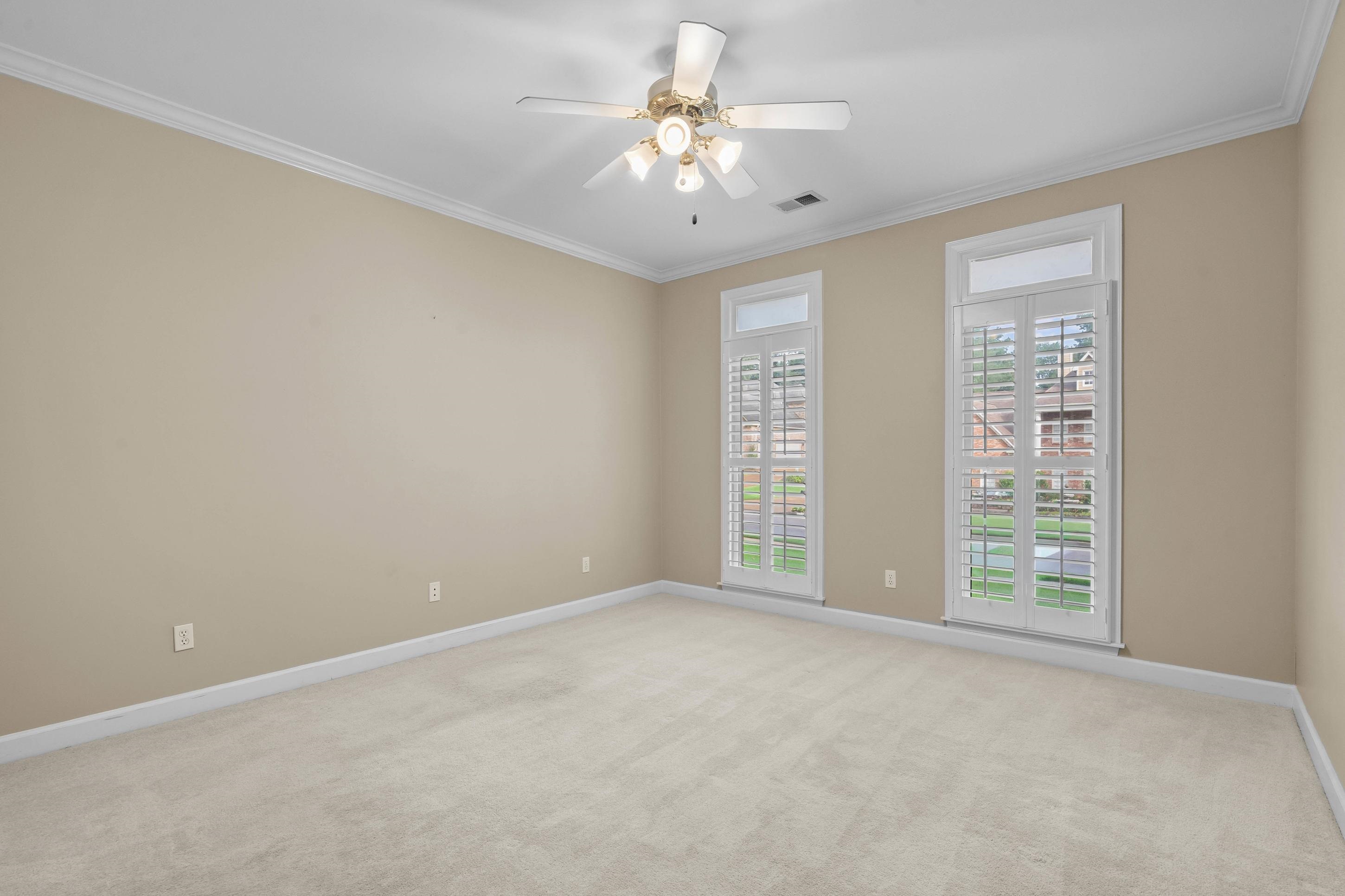 927 OAKMONT RIDGE CV