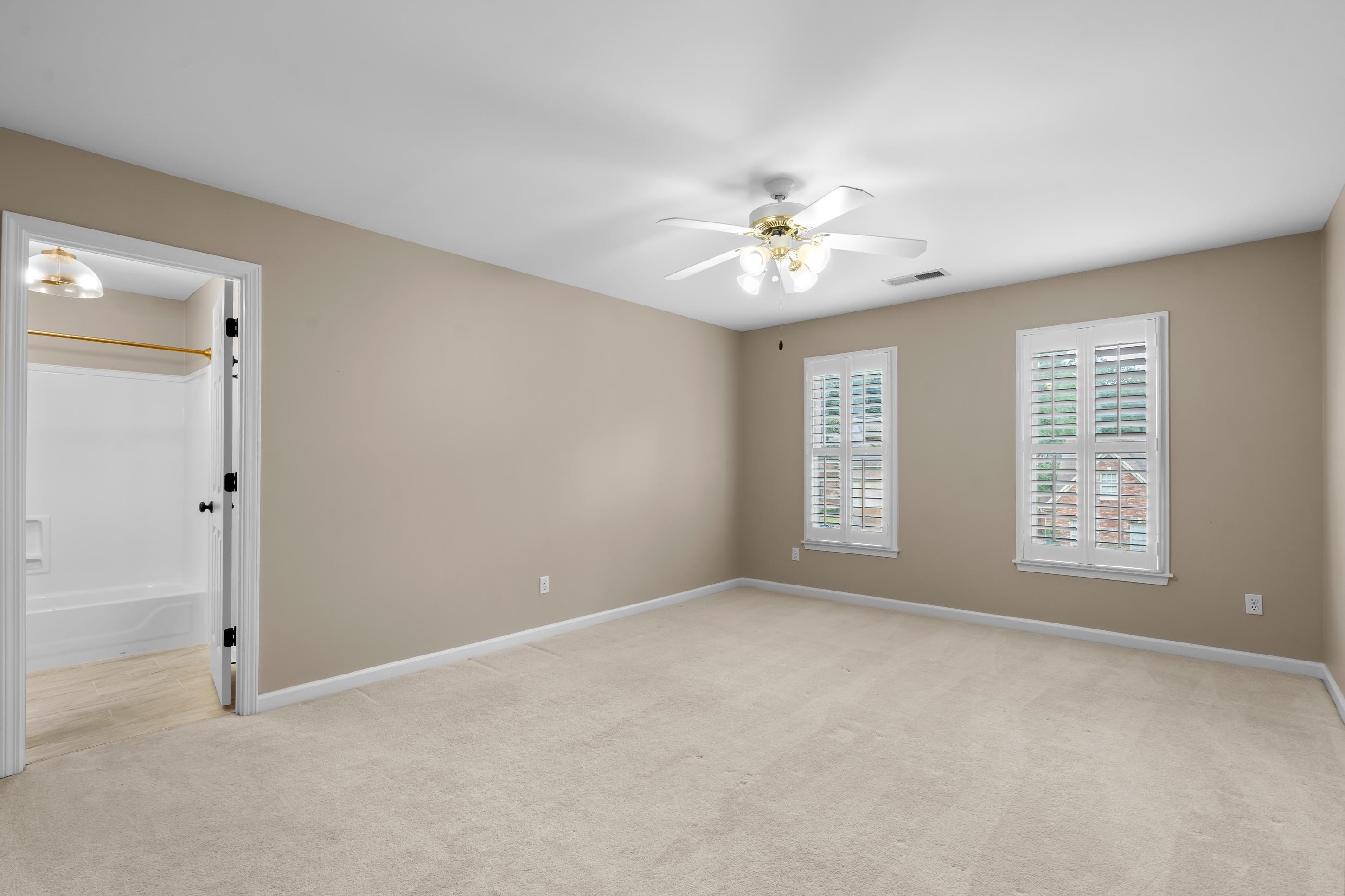 927 OAKMONT RIDGE CV