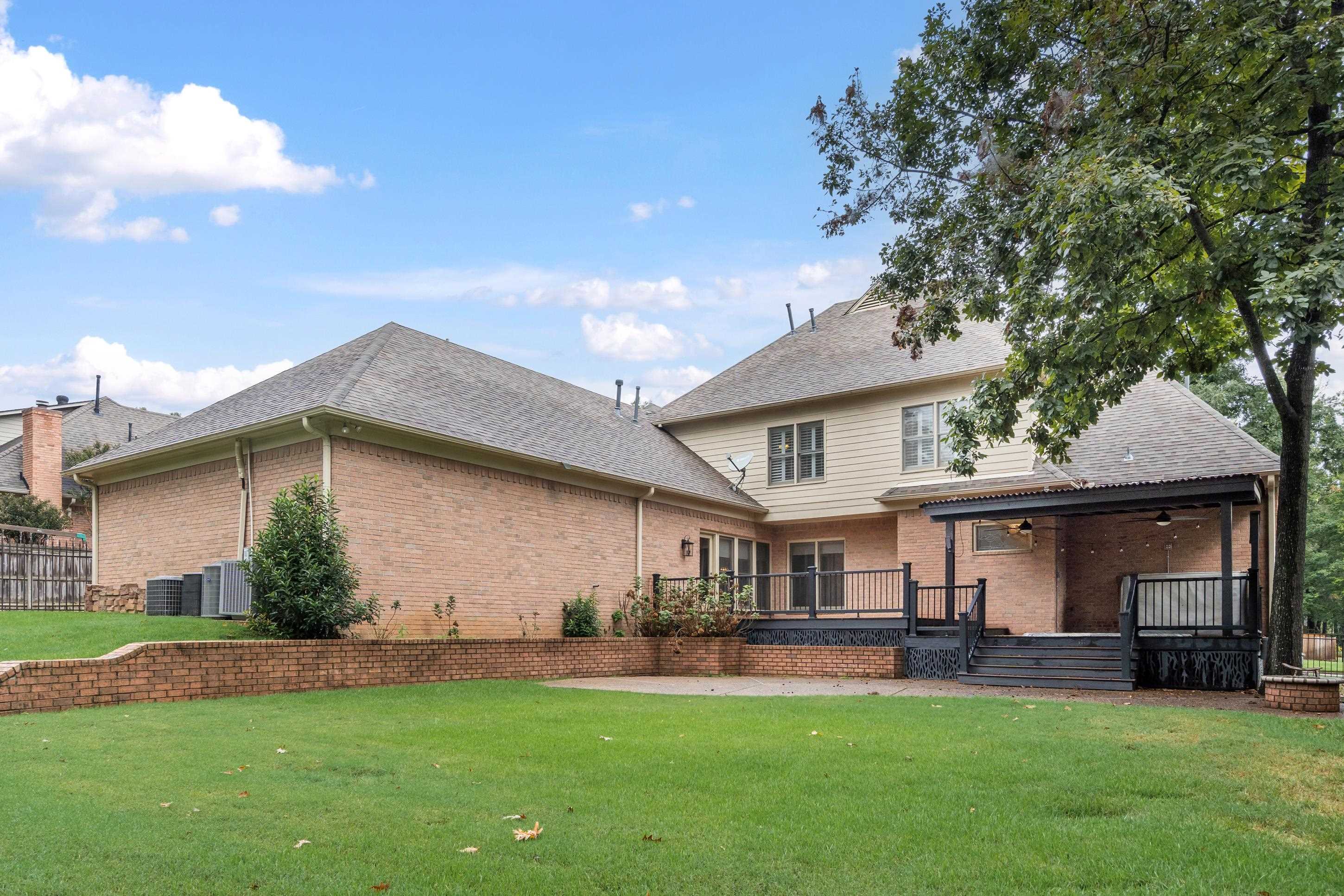 927 OAKMONT RIDGE CV