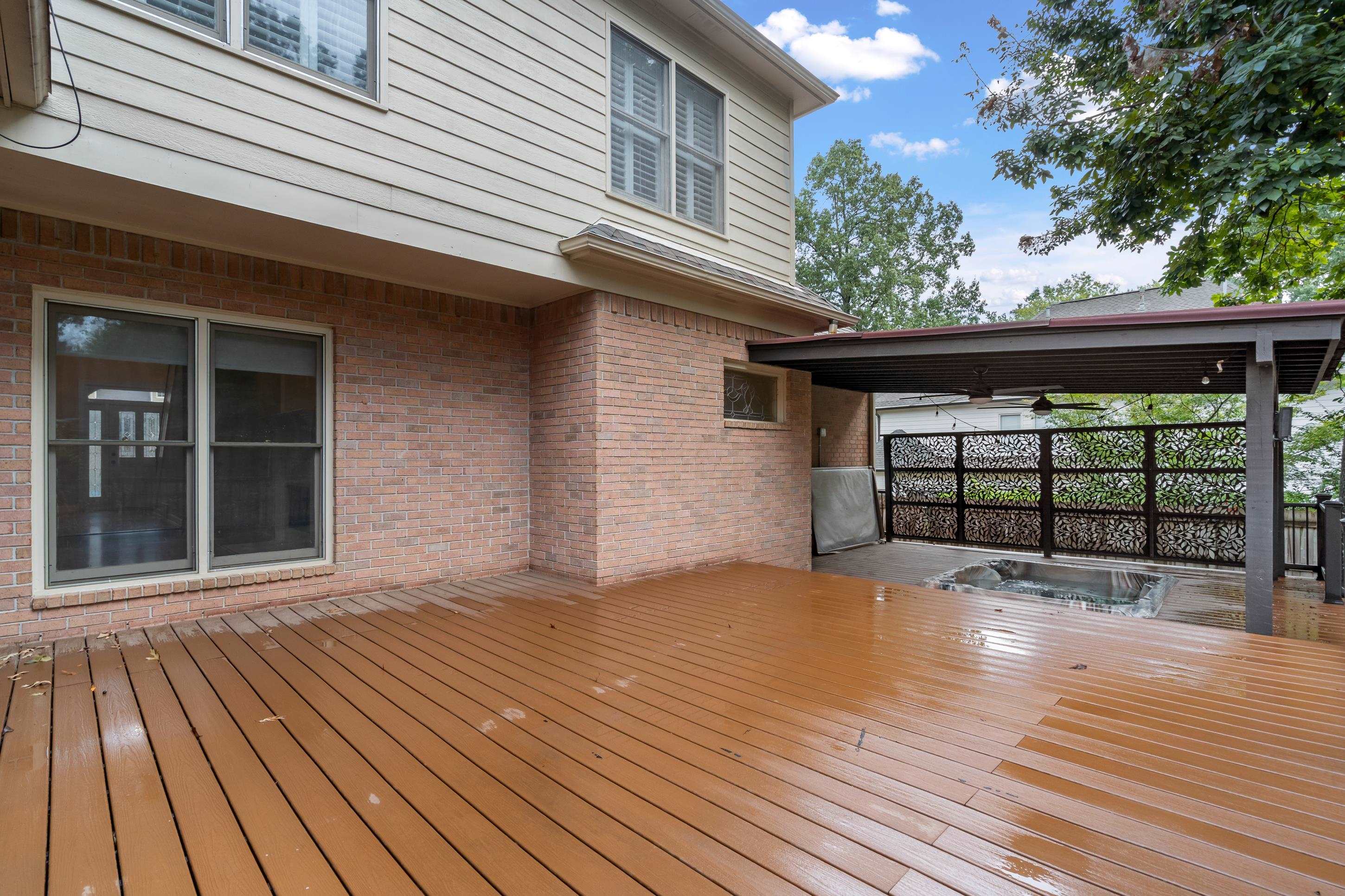 927 OAKMONT RIDGE CV