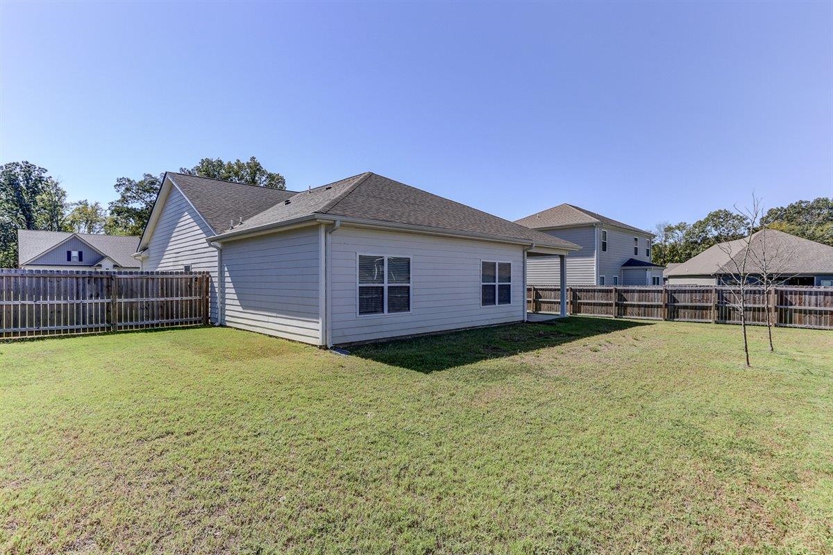 305 DRIFTWOOD LOOP