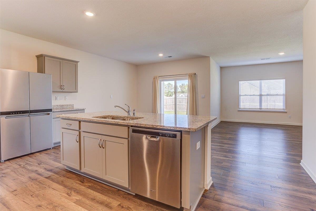 305 DRIFTWOOD LOOP