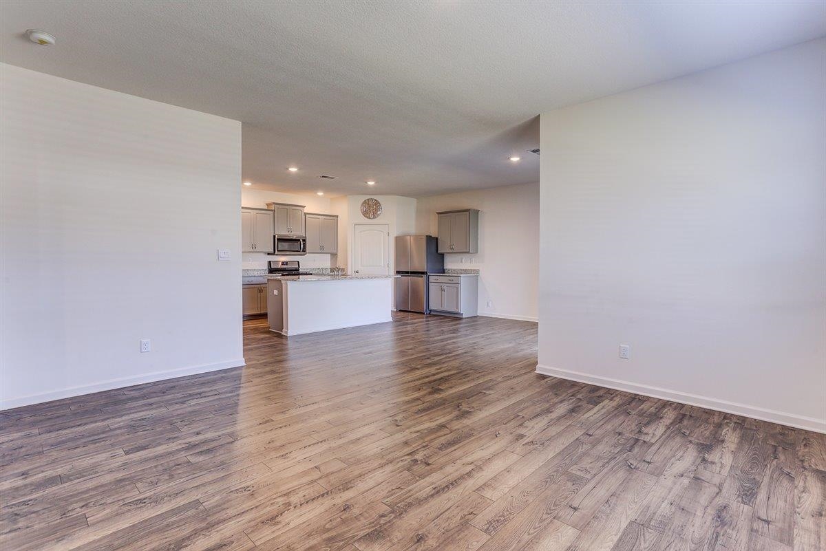 305 DRIFTWOOD LOOP