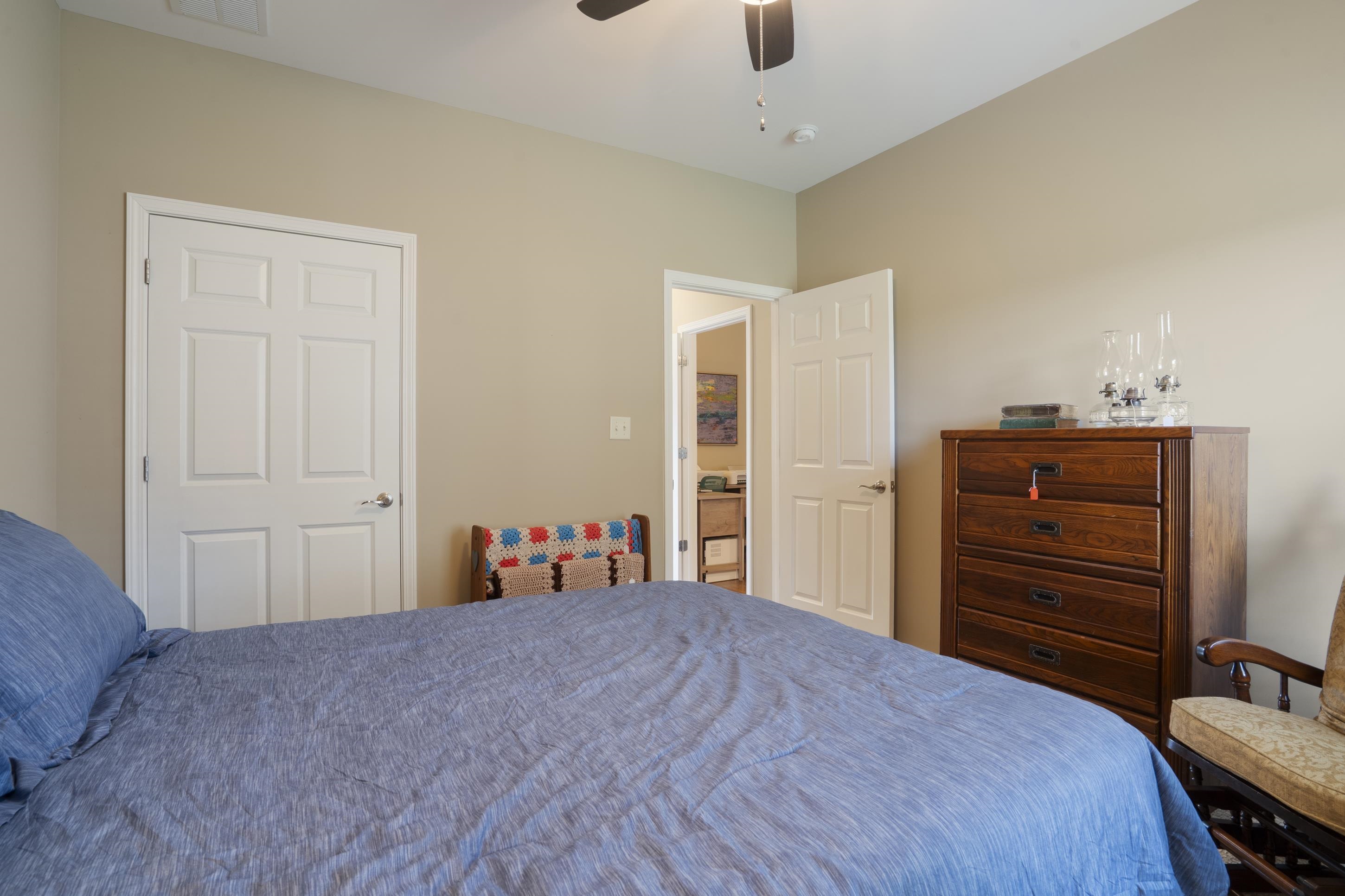360 CATALPA DR