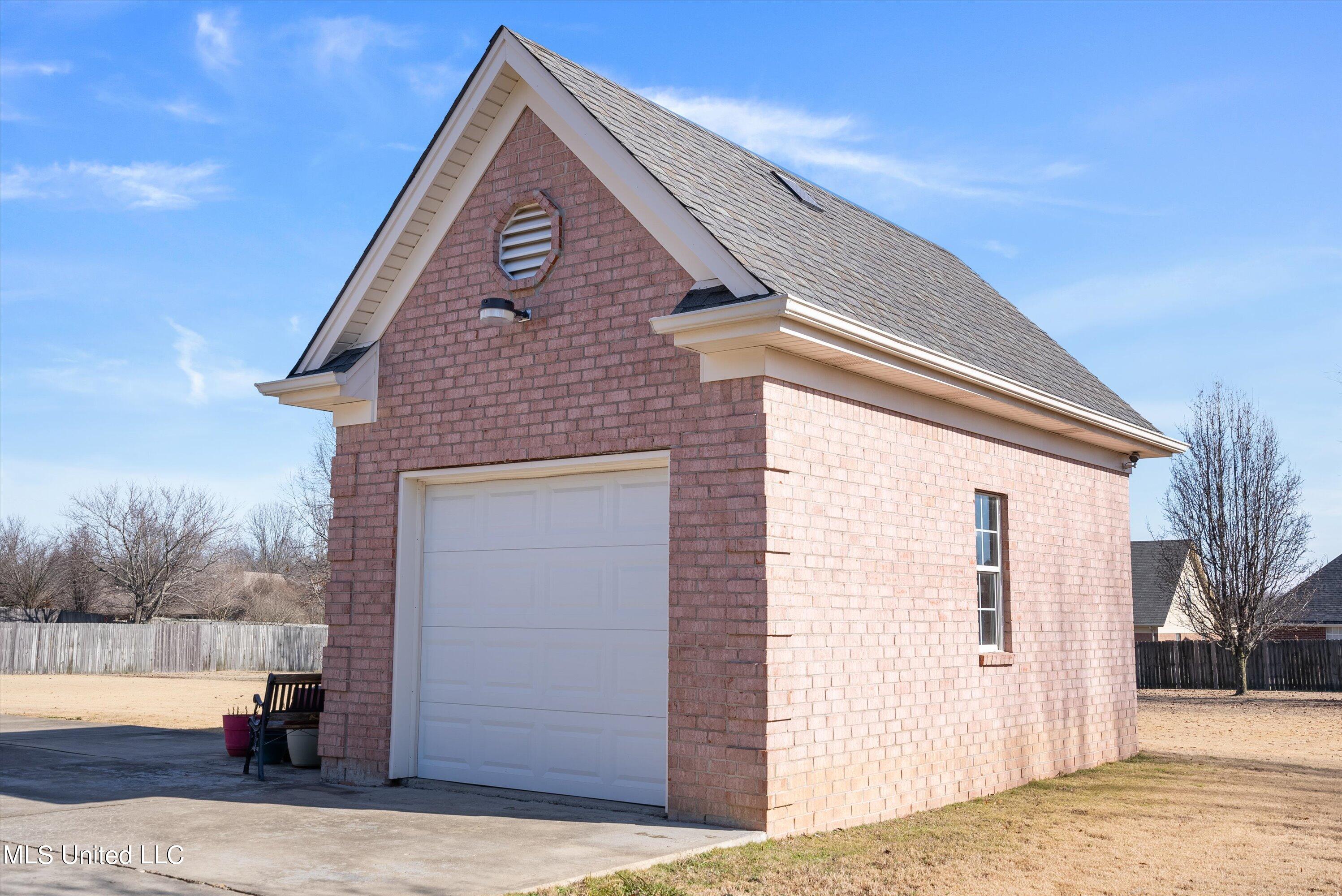 7450 Davidson Road