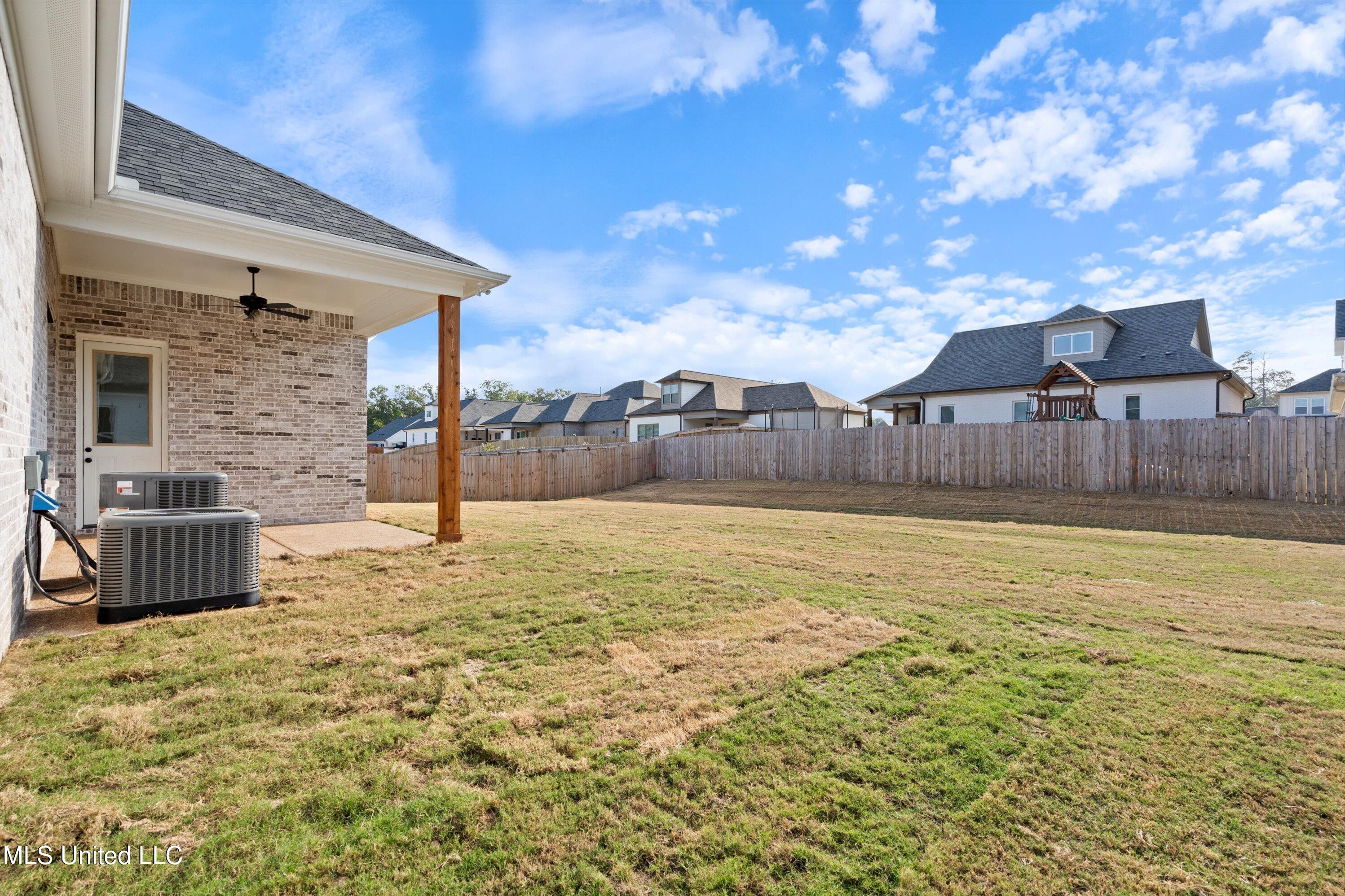 3871 Swan Cove