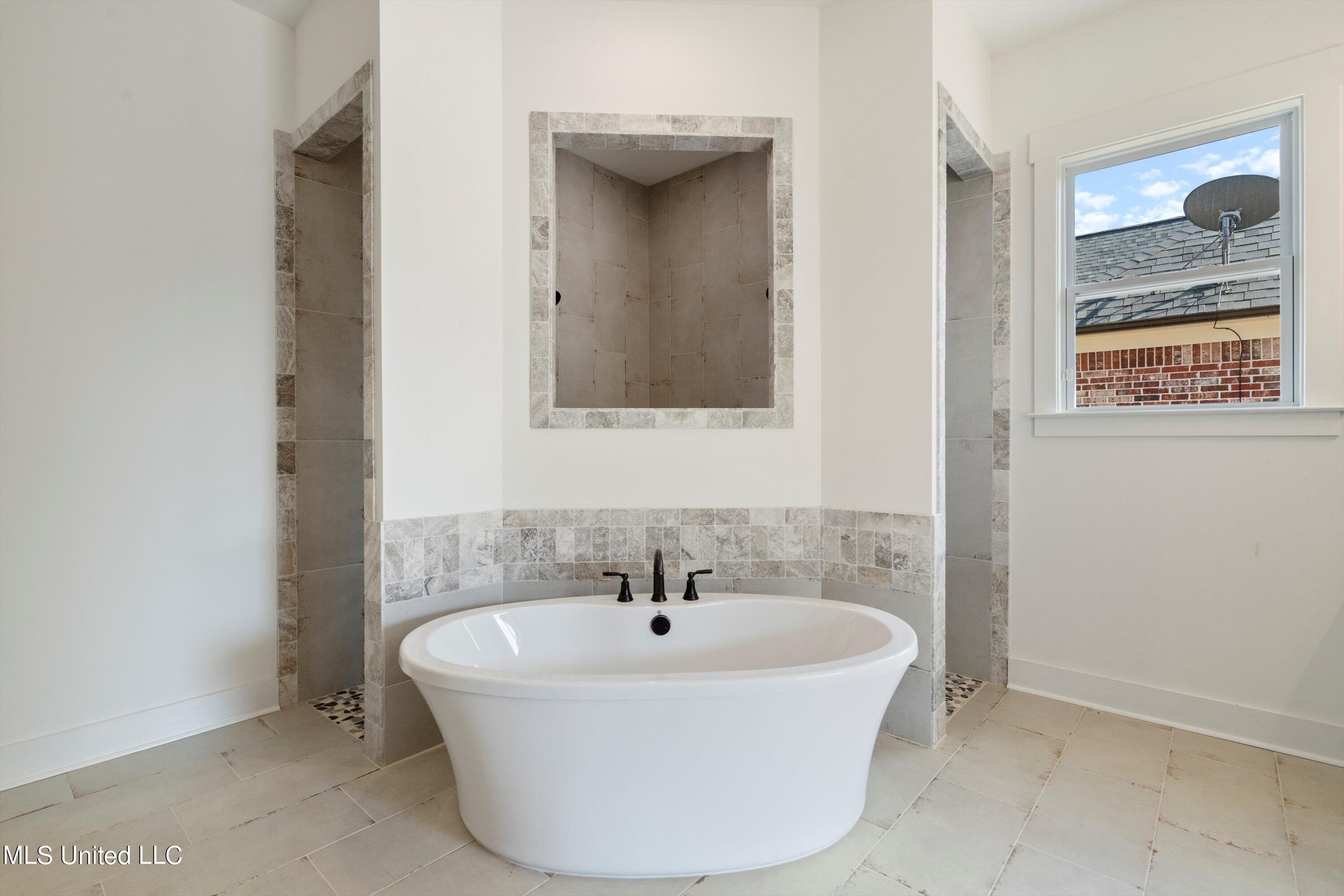 3871 Swan Cove