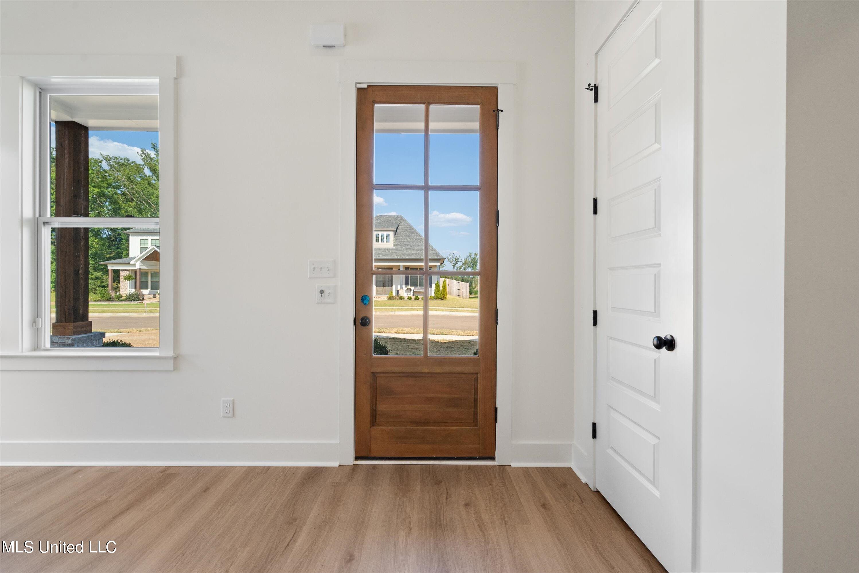 3871 Swan Cove